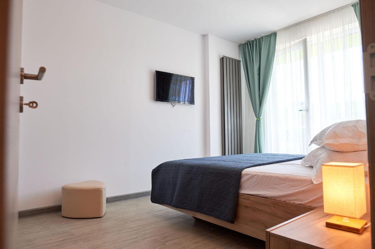 Rubic Apartment Spa N Pool Beach Resort Năvodari Exteriér fotografie