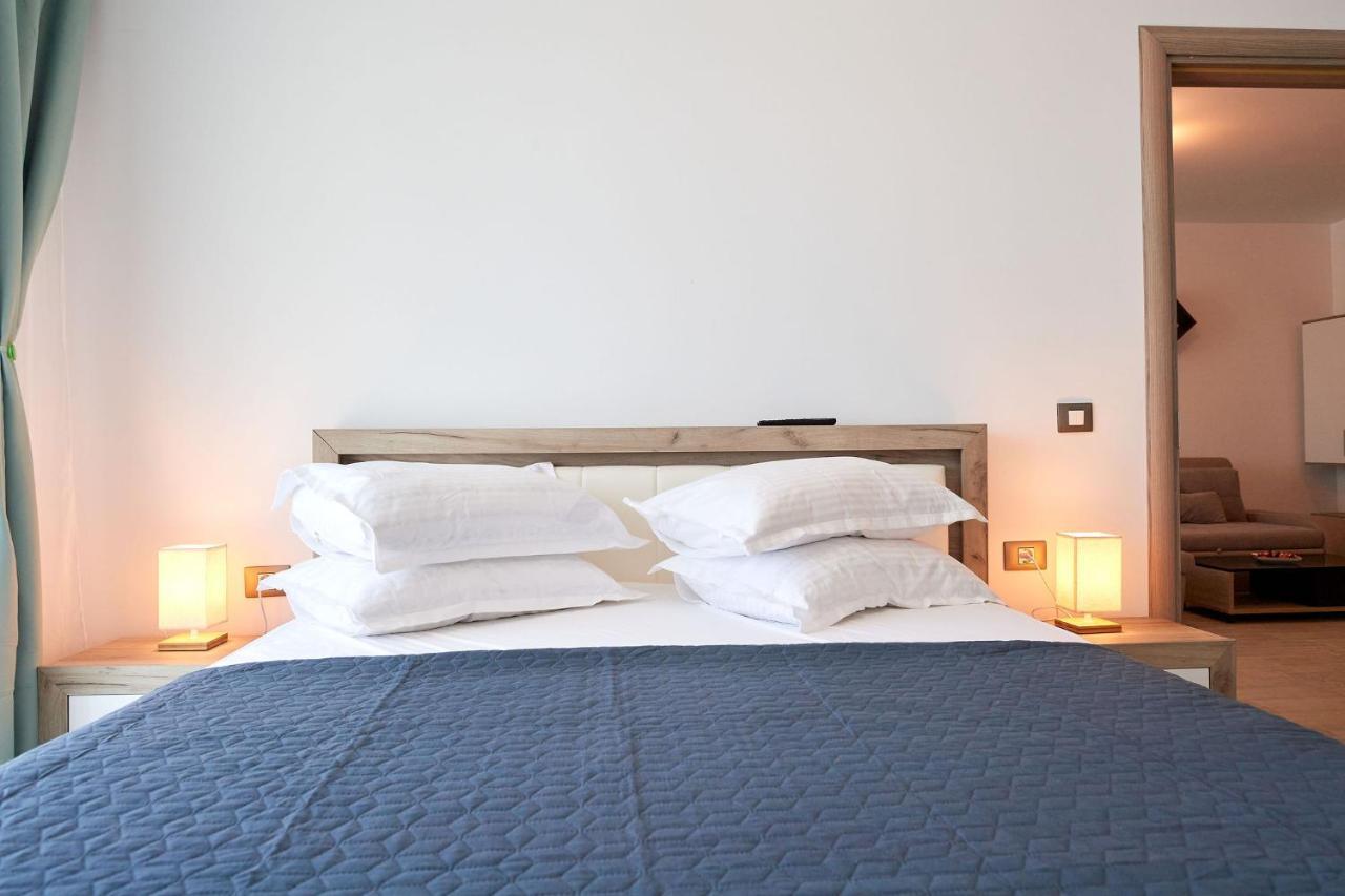 Rubic Apartment Spa N Pool Beach Resort Năvodari Exteriér fotografie