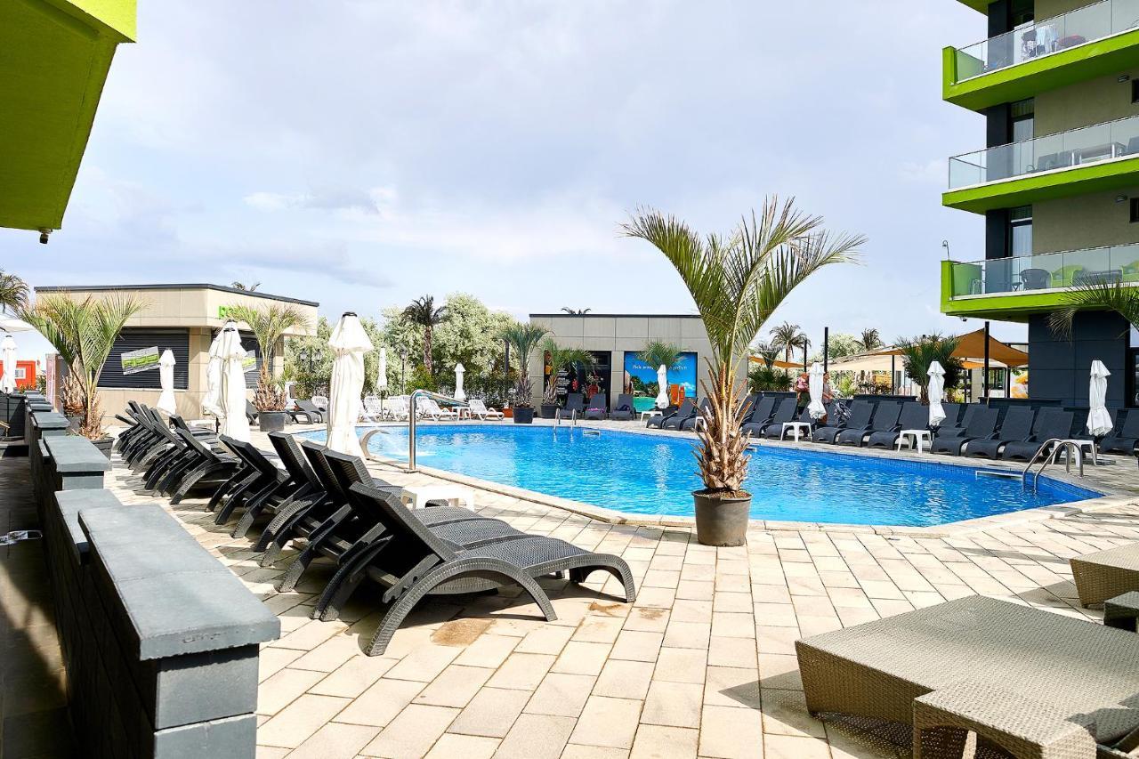 Rubic Apartment Spa N Pool Beach Resort Năvodari Exteriér fotografie
